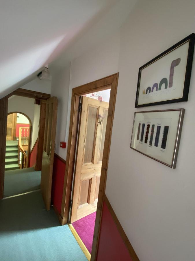 Glenan Lodge Self Catering Tomatin Екстер'єр фото