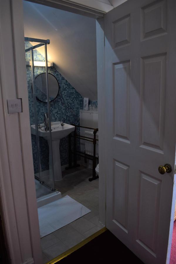 Glenan Lodge Self Catering Tomatin Екстер'єр фото